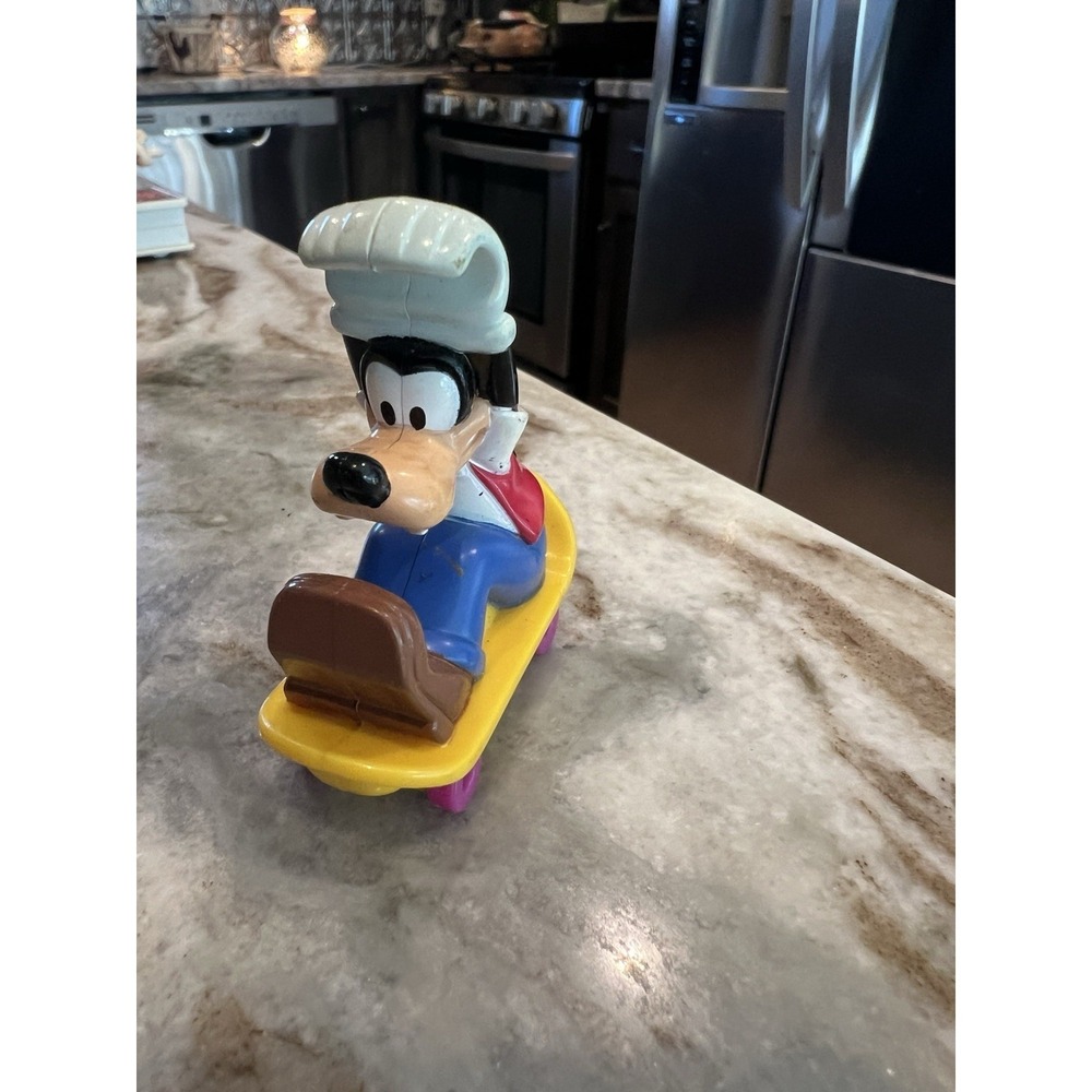 Vintage Burger King Goofy Skateboard Kids Meal Toys